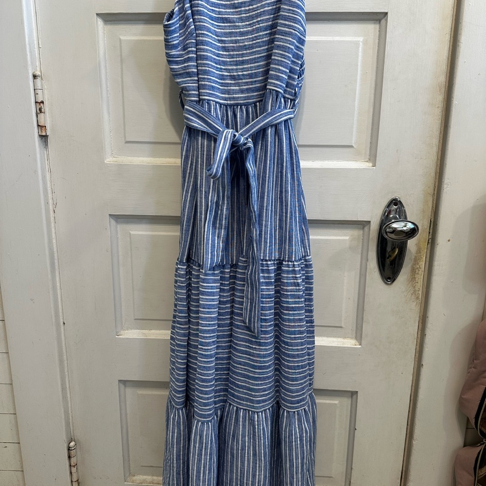 Gilli Light Blue and White Striped Maxi Dress - Picture 2 of 4